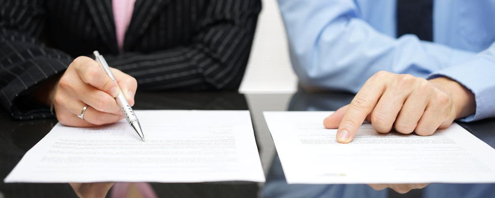 Lease & Contract Review Lease & Contract Review